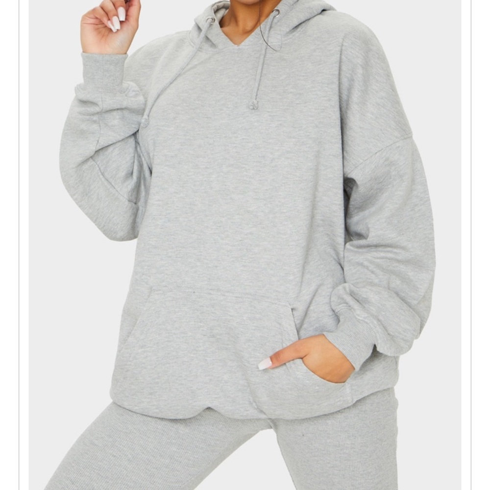 Grey pocket oversized hoodie